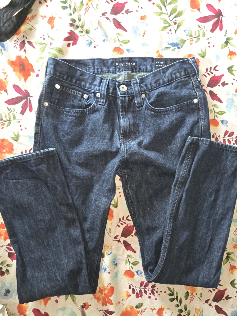 Bullhead Women’s Dark Blue Skinny Jeans